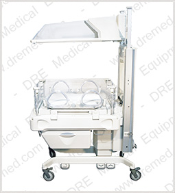 GE Giraffe OmniBed Infant Warmer